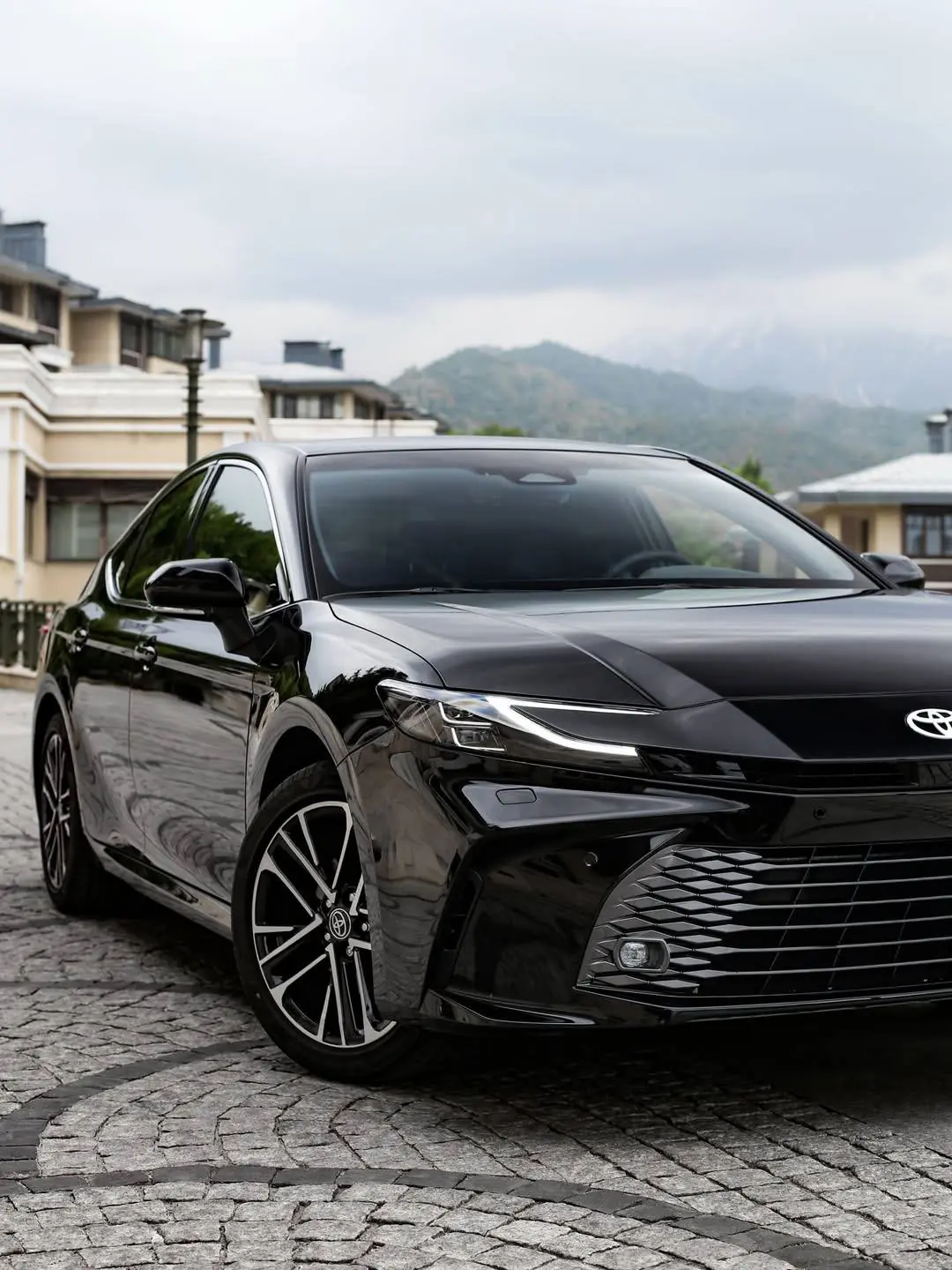 Toyota Camry 80 — 13