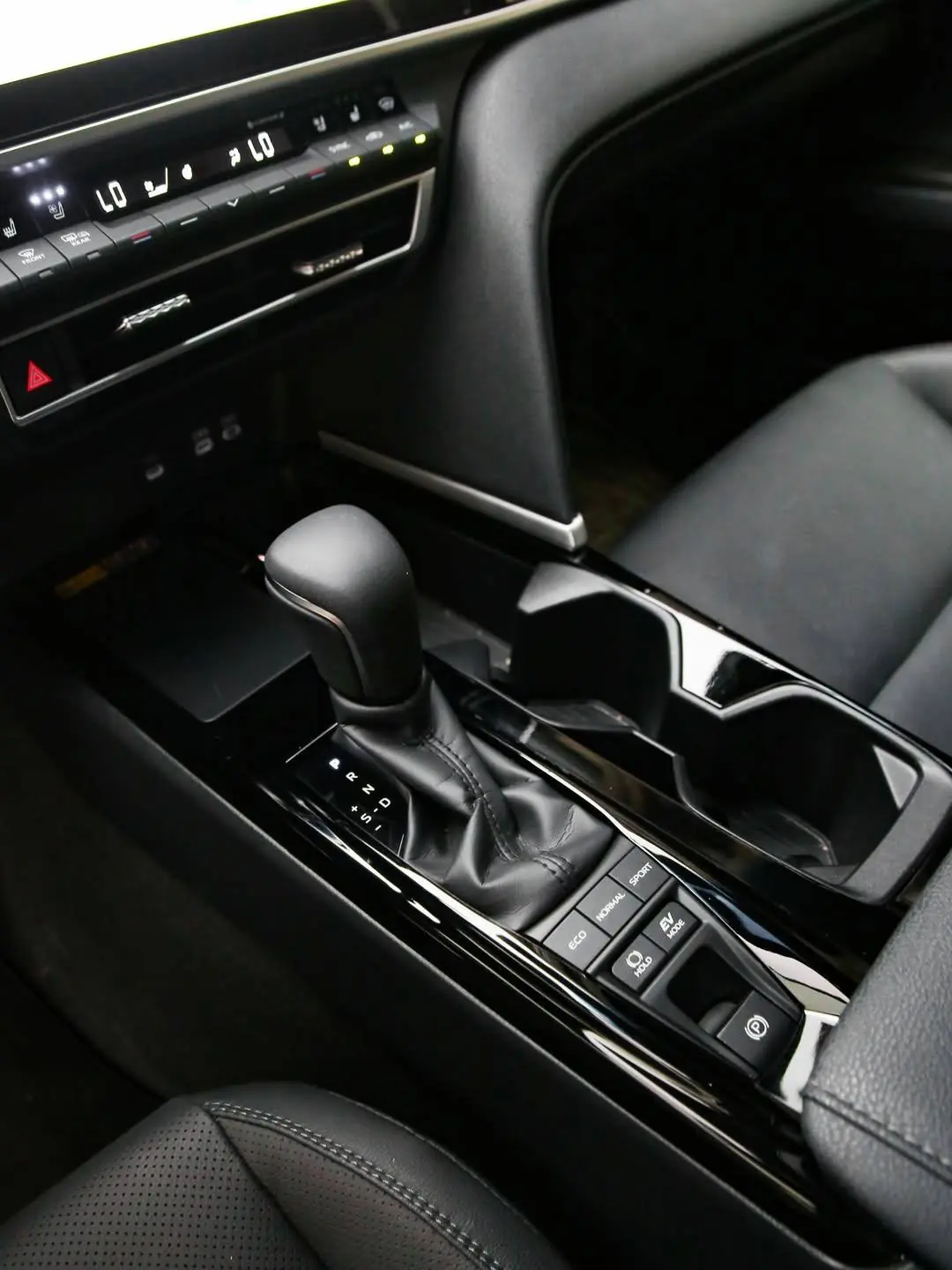 Toyota Camry 80 — 5